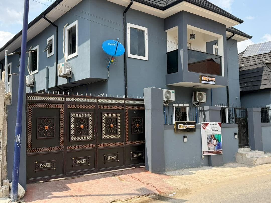 Skyzone Hotel Exterior